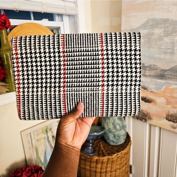 Chic Stylish Houndstooth Design Envelope Clutch. - Picture 9 of 12